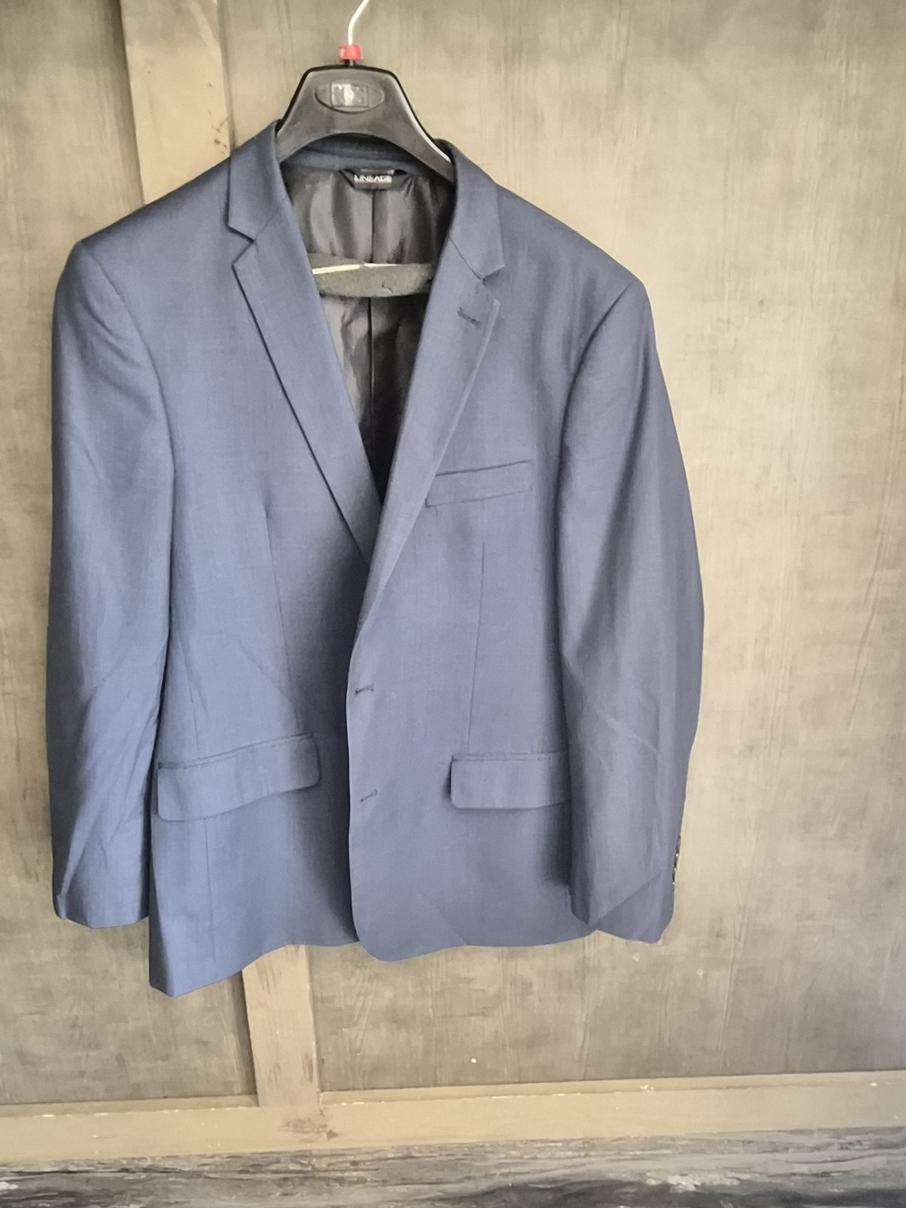 Men's Tailored Navy Blazer - Modern Two-Button Sport Coat